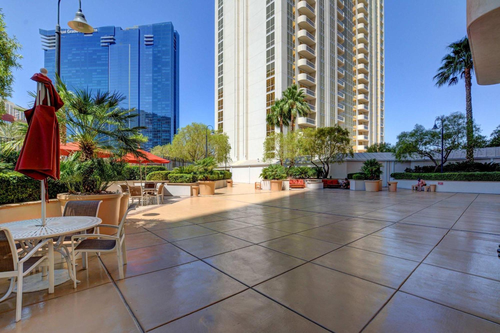 Mgm Signature-25-611 Strip View Jacuzzi Studio Las Vegas Dış mekan fotoğraf